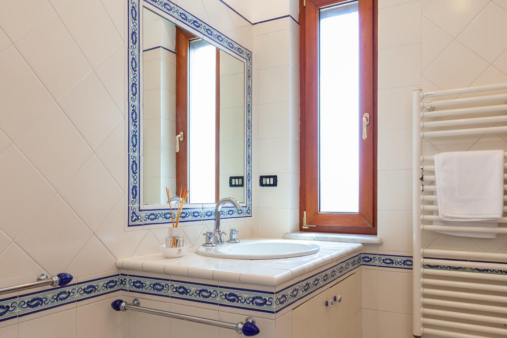 Cervantes I - Bh 65 Naples Exterior photo